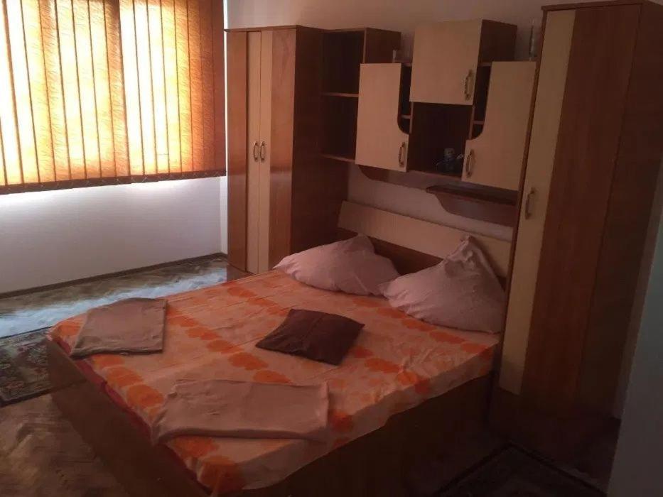 Apartament Marian Appartement Orşova Buitenkant foto